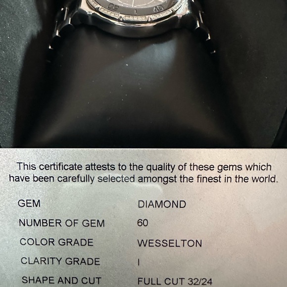 Tag HEUER Formula 1 Diamond/Ceramic Bezel Stainless Steel/Ceramic Band. - Picture 6 of 7